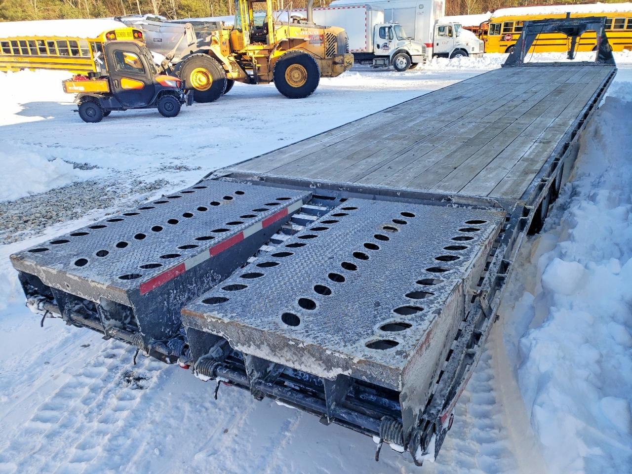 2025 Midstate Equipment Trailer