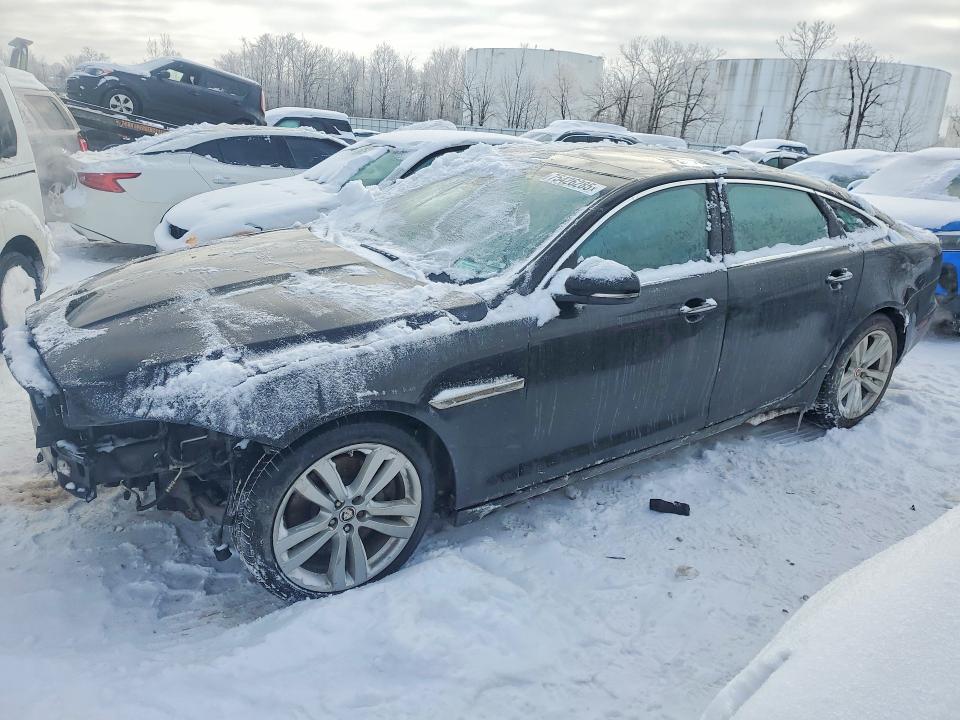 2016 Jaguar Xjl Portfolio