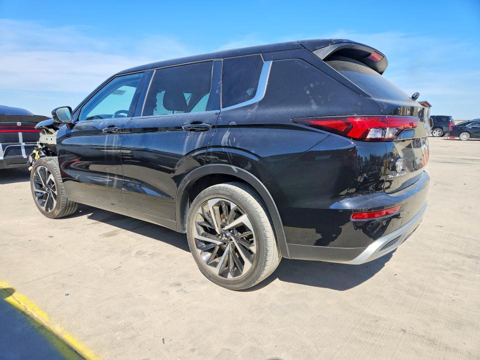 2022 Mitsubishi Outlander se