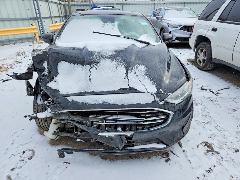 2019 Ford Fusion s