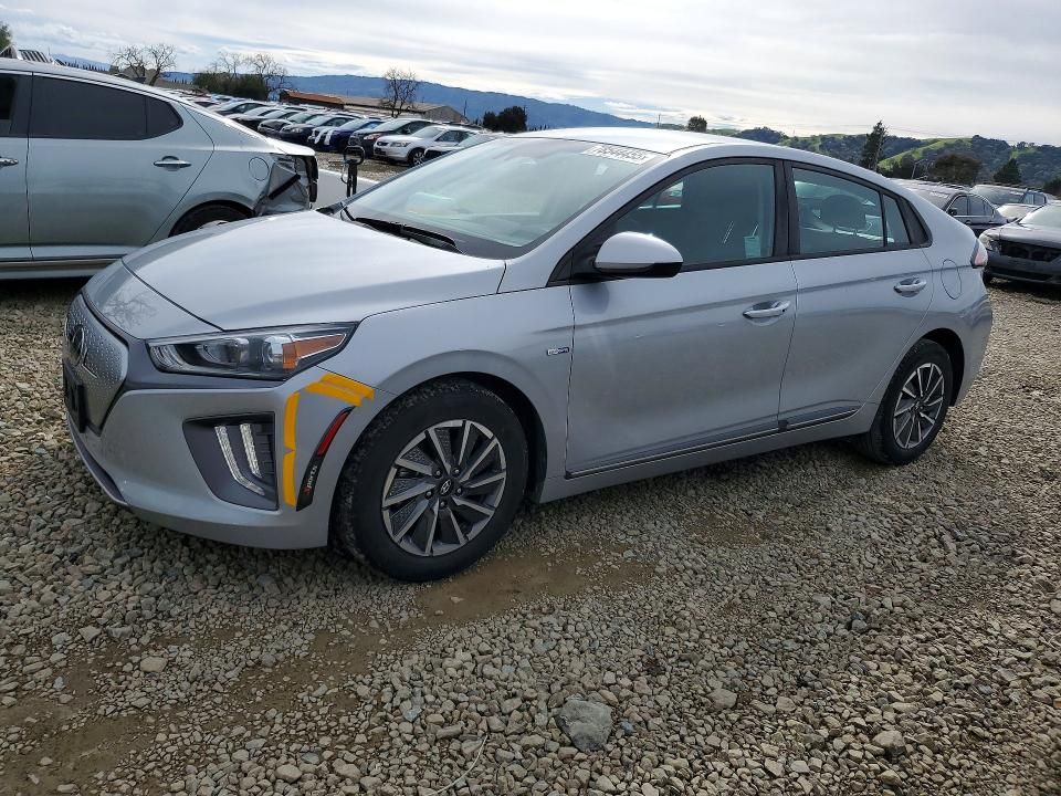 2020 Hyundai Ioniq se