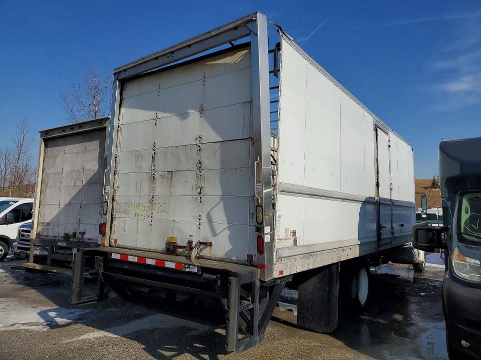 2011 International 4300 box Truck