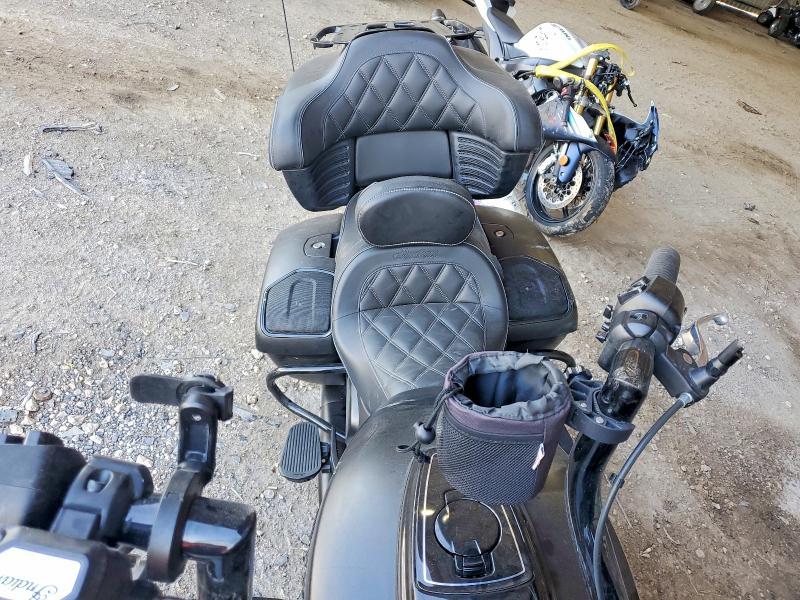 2025 Indian Motorcycle Co. Pursuit Dark Horse