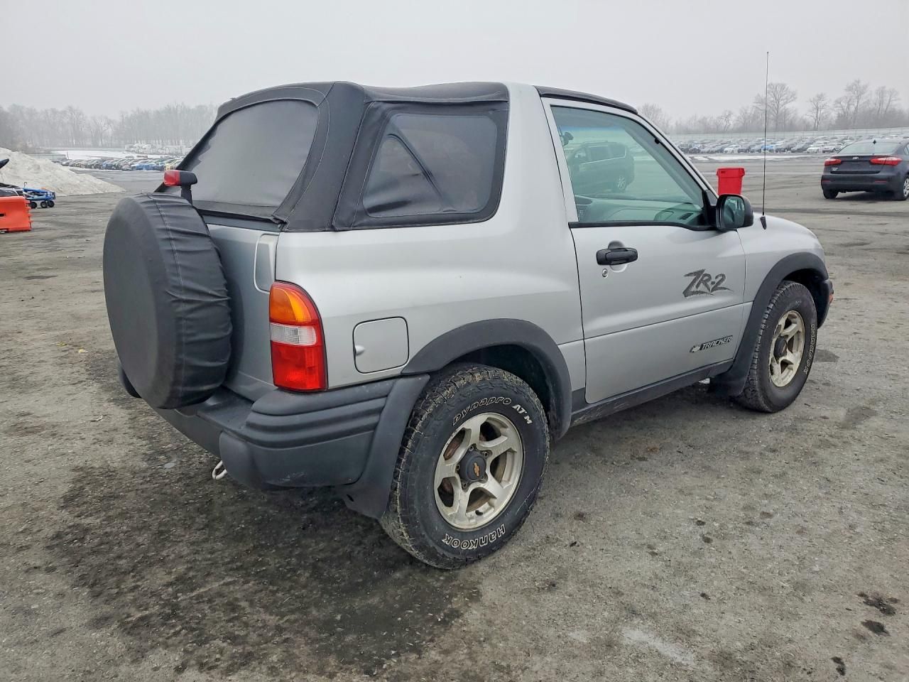 2002 Chevrolet Tracker ZR2