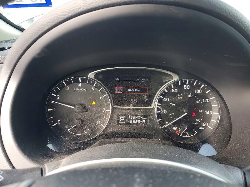 2015 Niss Altima