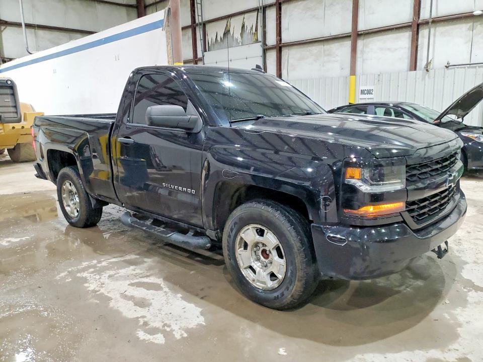 2017 Chevrolet Silverado C1500