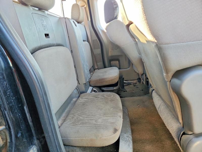 2006 Nissan Frontier King cab xe