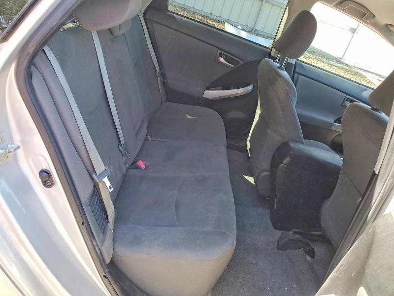 2013 Toyota Prius Plug-in Hybrid Base