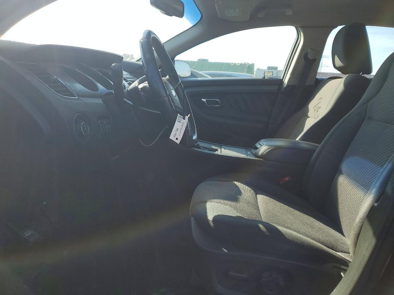 2011 Ford Taurus sel
