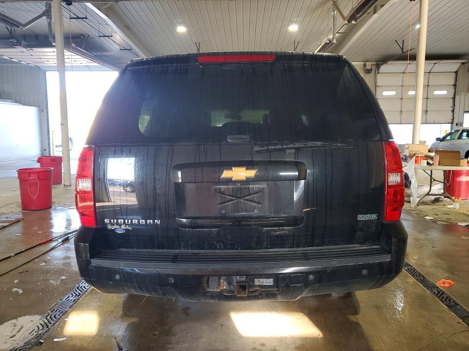 2012 Chevrolet Suburban K1500 lt