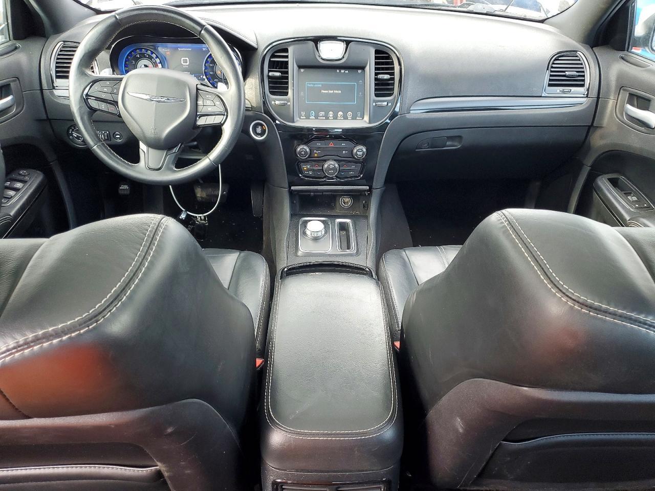 2016 Chrysler 300 s