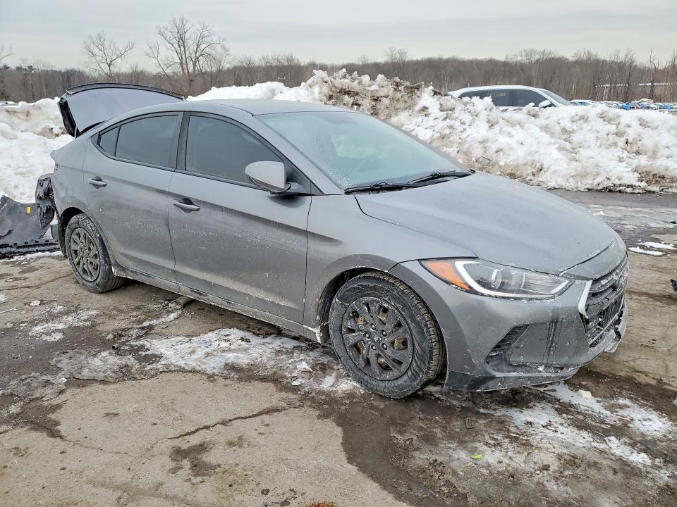 2018 Hyundai Elantra se