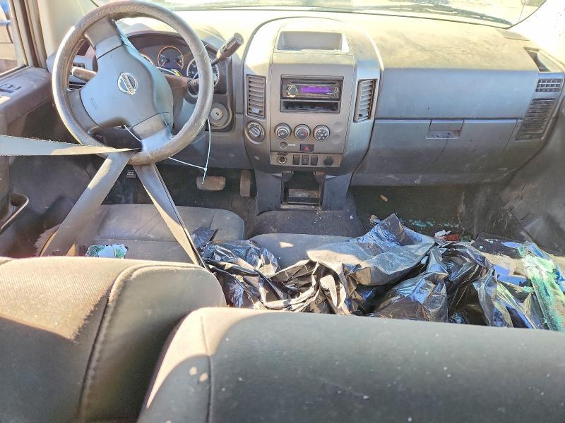 2009 Nissan Titan xe