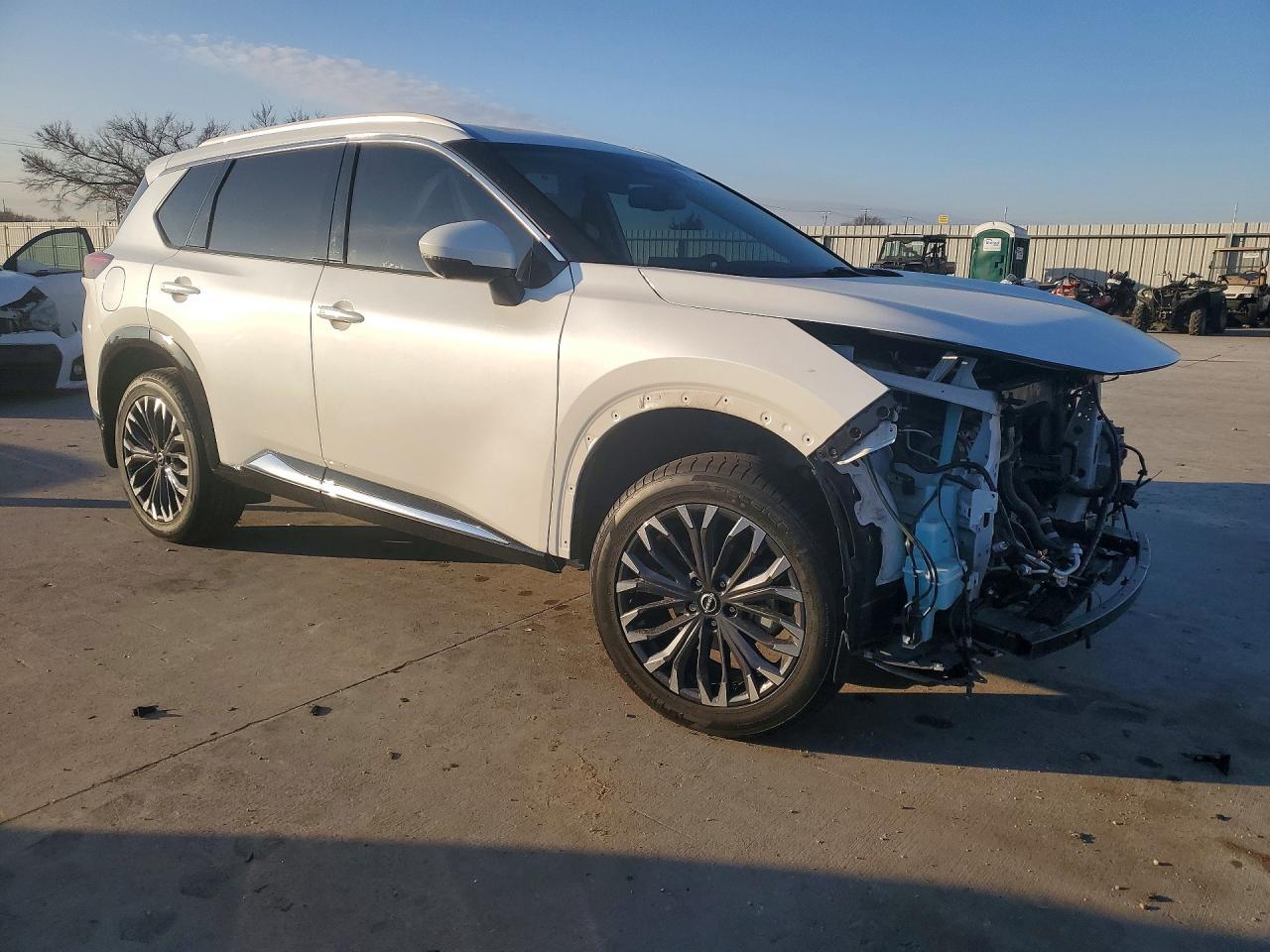 2024 Nissan Rogue Platinum