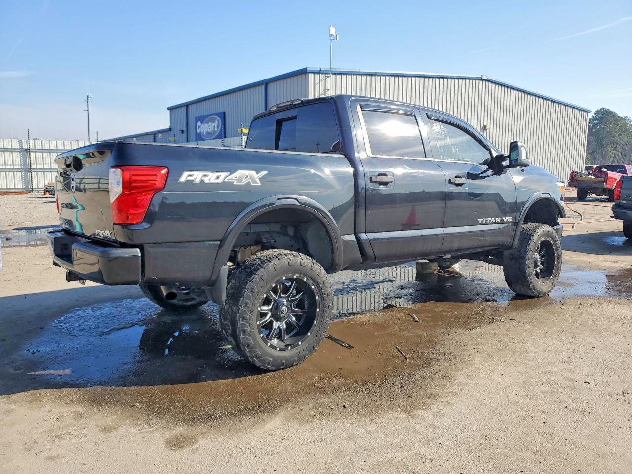 2019 Nissan Titan PRO-4X