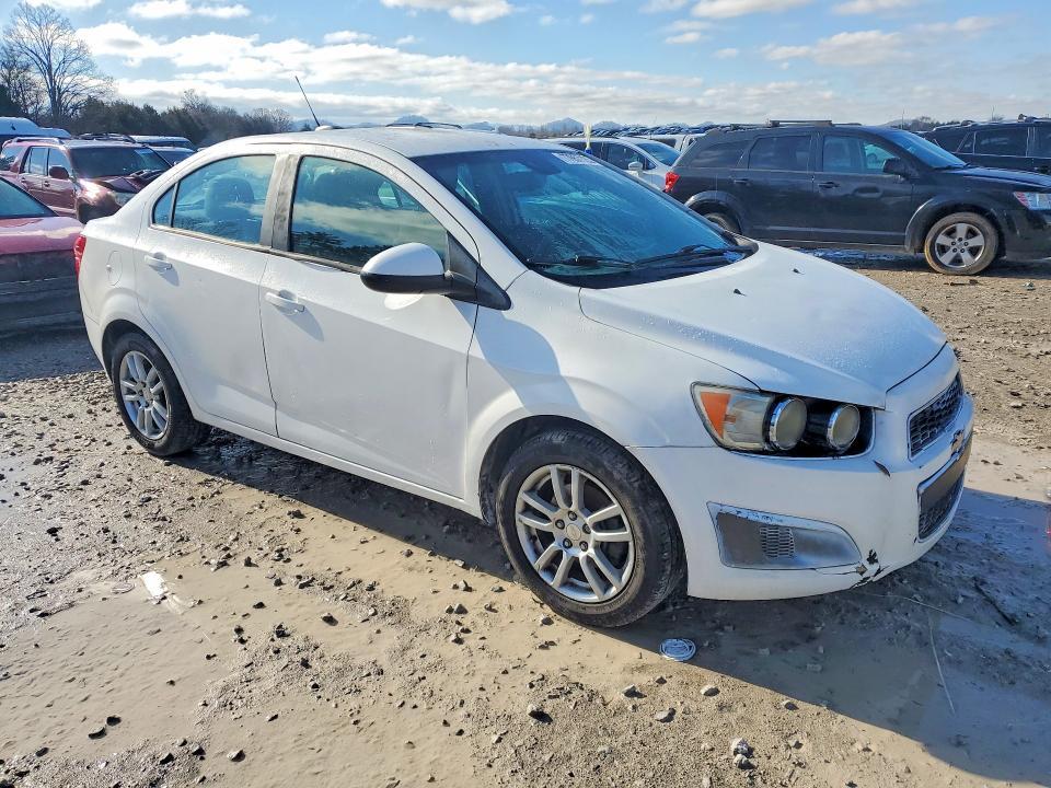 2015 Chevrolet Sonic ls