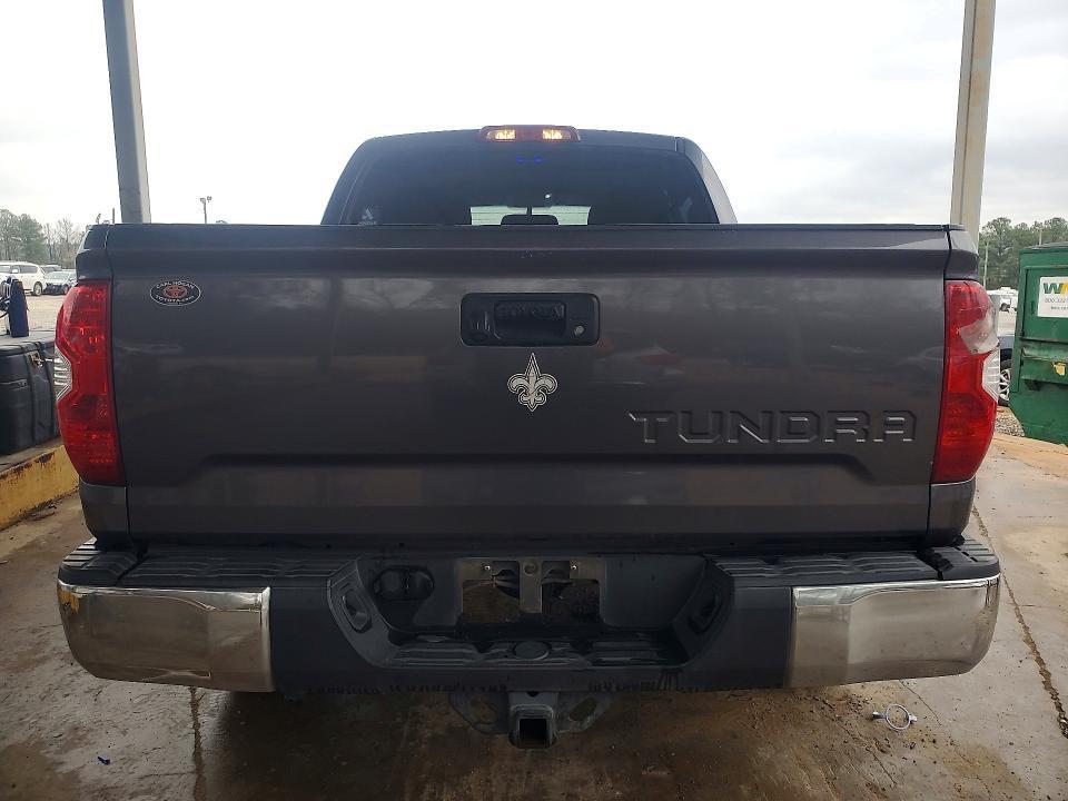 2016 Toyota Tundra SR5