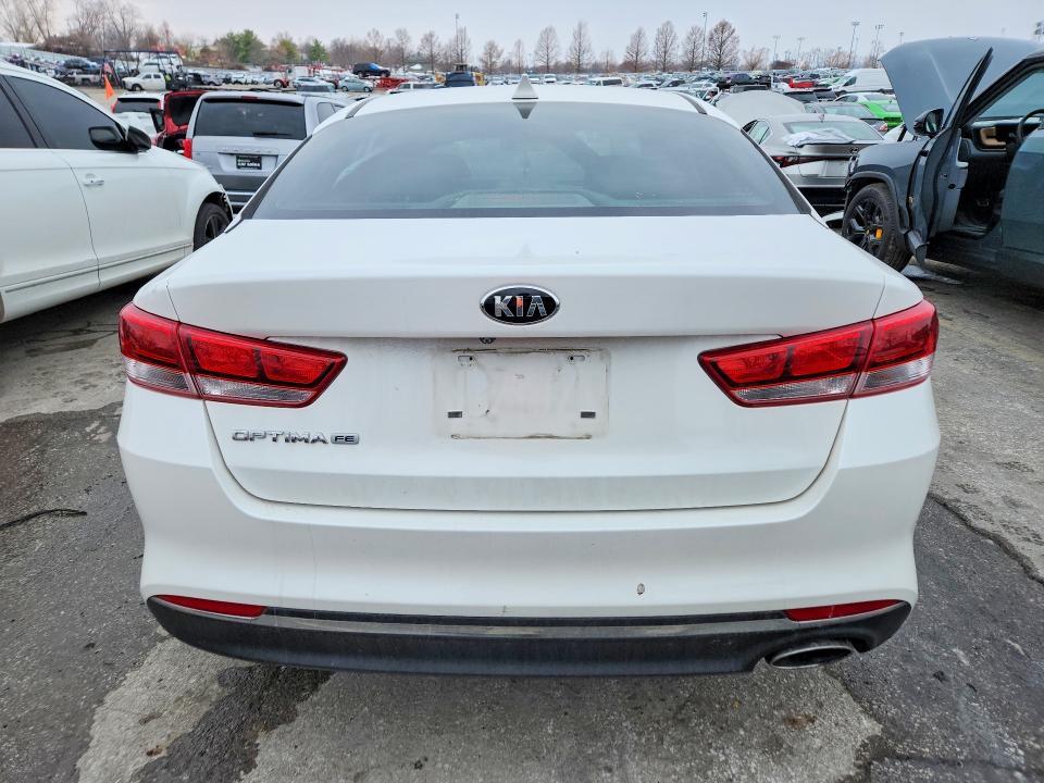 2016 KIA Optima lx