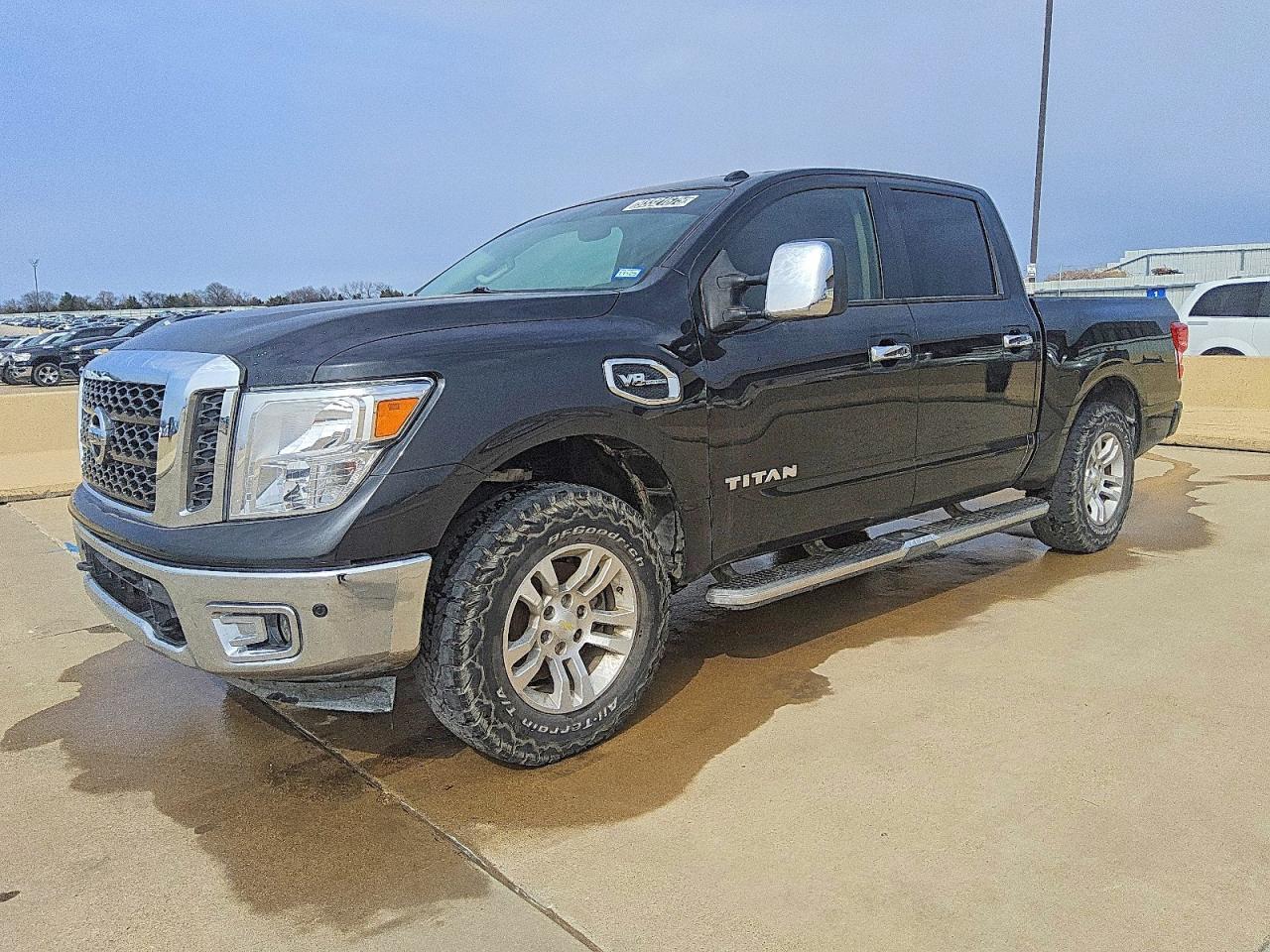 2017 Nissan Titan SV