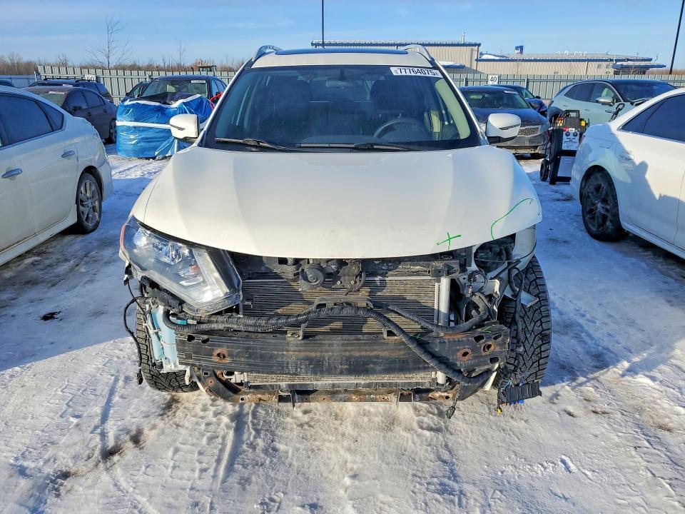 2017 Nissan Rogue sv