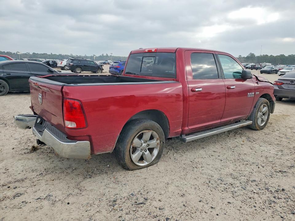 2015 Dodge RAM 1500 SLT