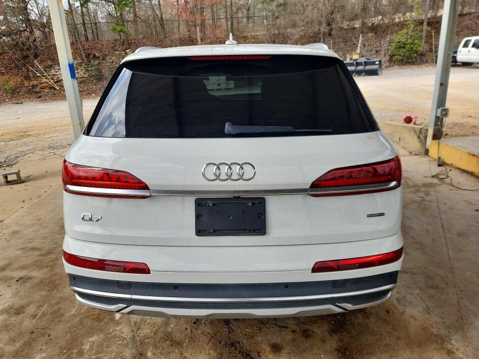 2020 Audi Q7 Premium
