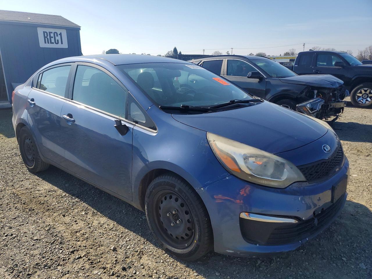 2016 KIA Rio lx