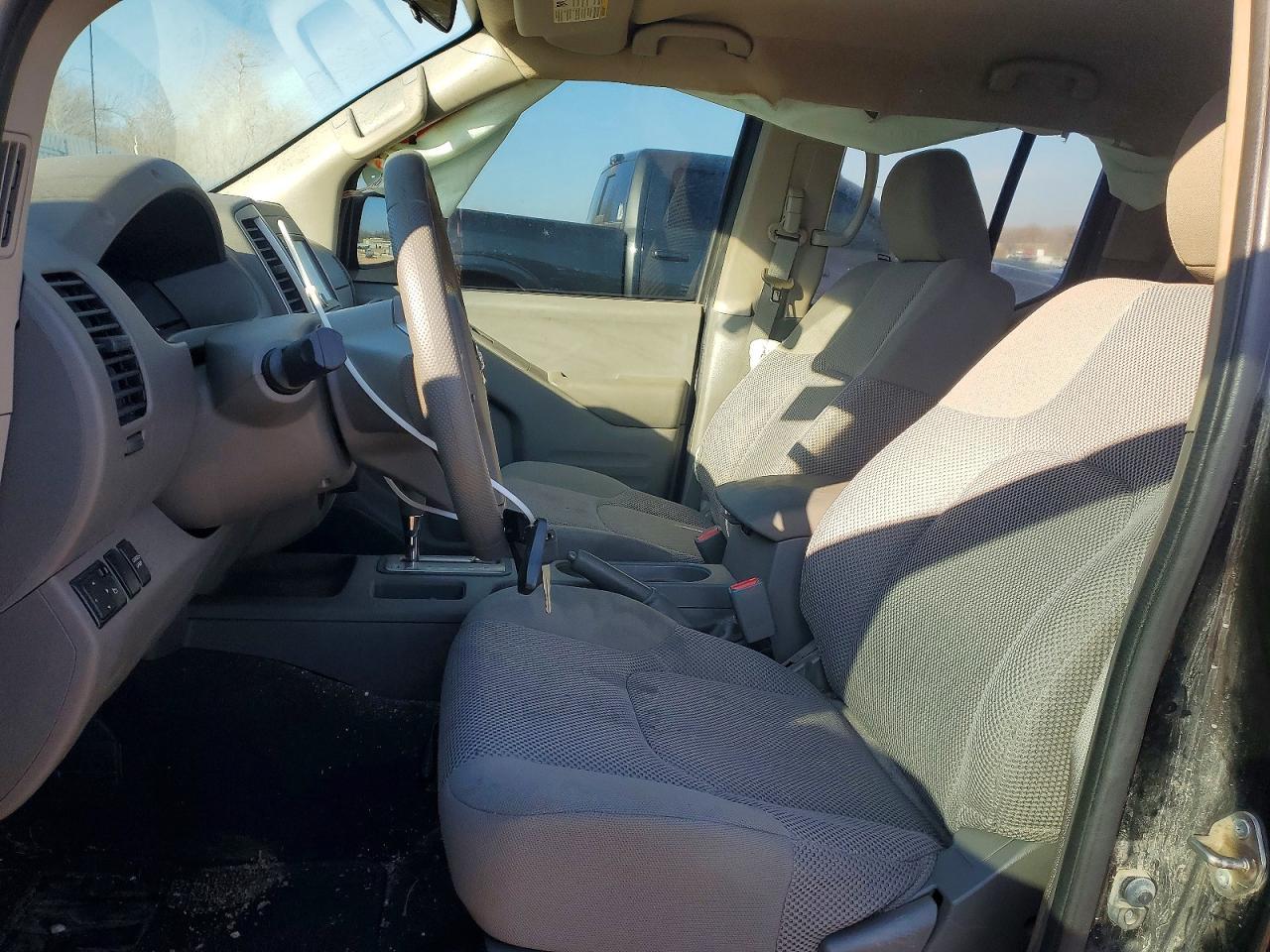 2019 Nissan Frontier s