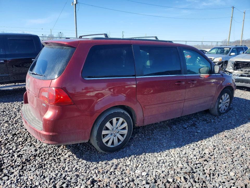 2012 Volkswagen Routan sel