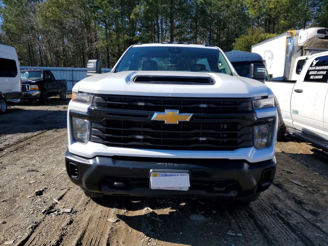 2024 Chevrolet Silverado C3500