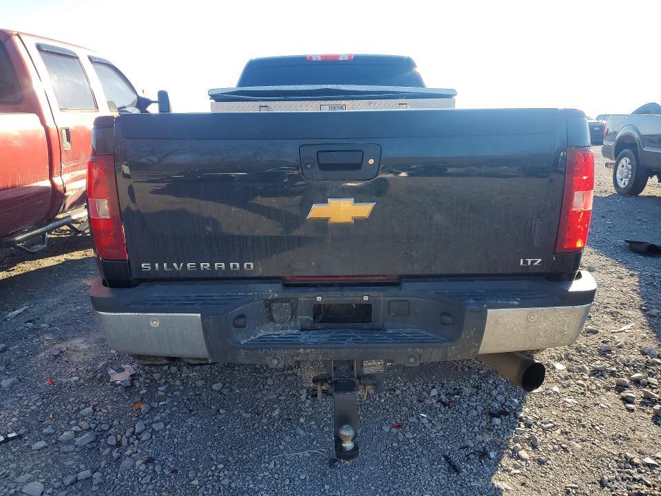 2013 Chevrolet Silverado K3500 LTZ