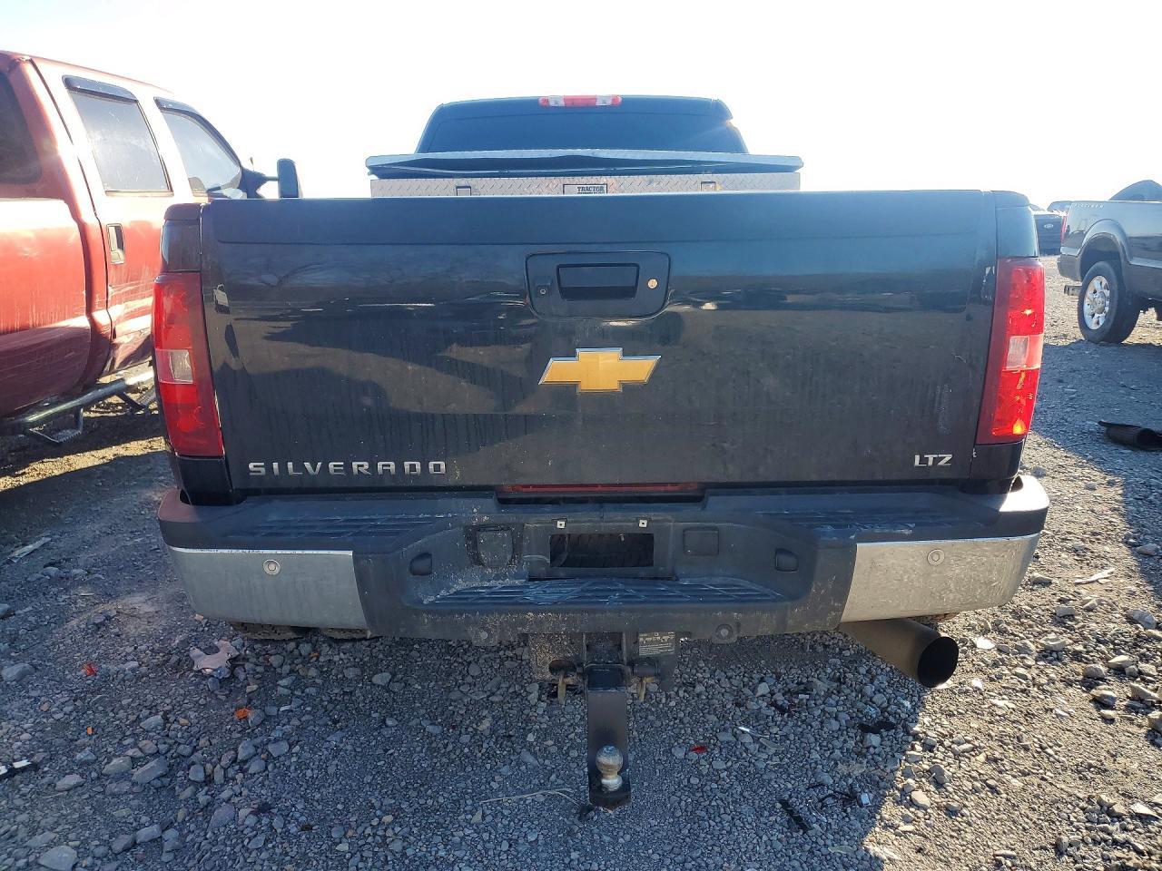 2013 Chevrolet Silverado K3500 LTZ