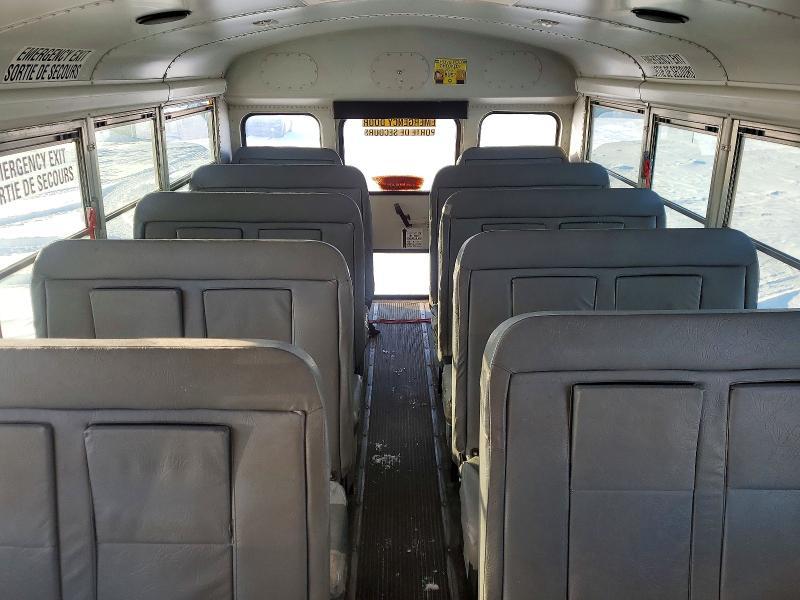2011 Chevrolet 2011 Thomas Minotour G3500-School Bus