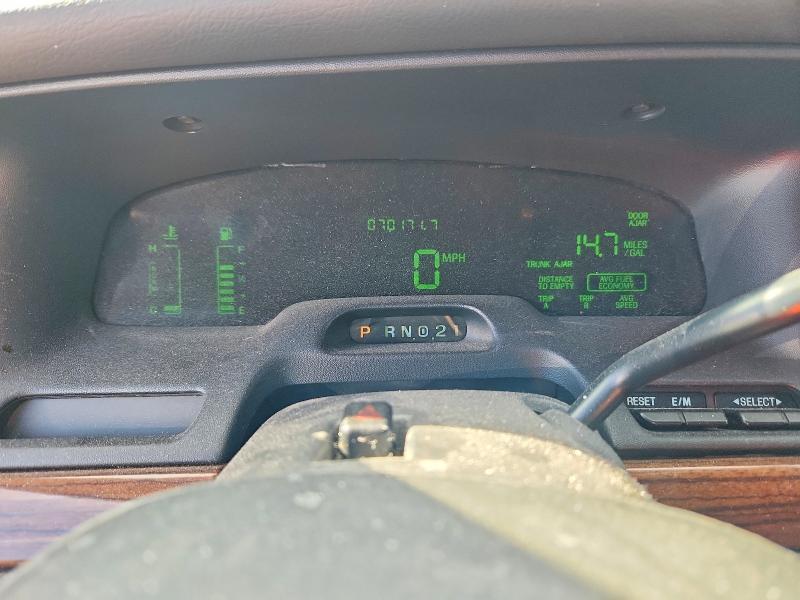 2001 Ford Crown Victoria lx