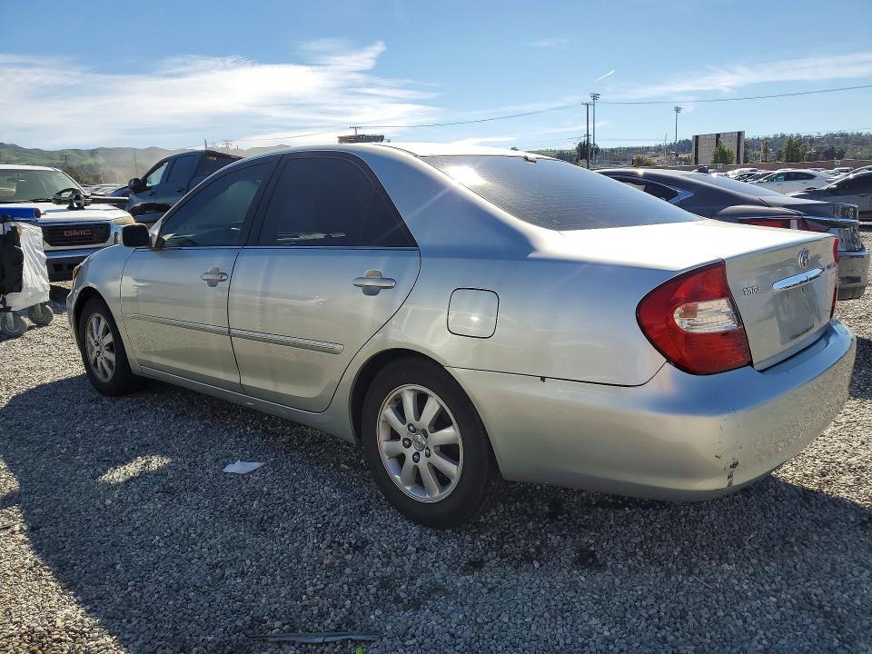 2003 Toyota Camry le