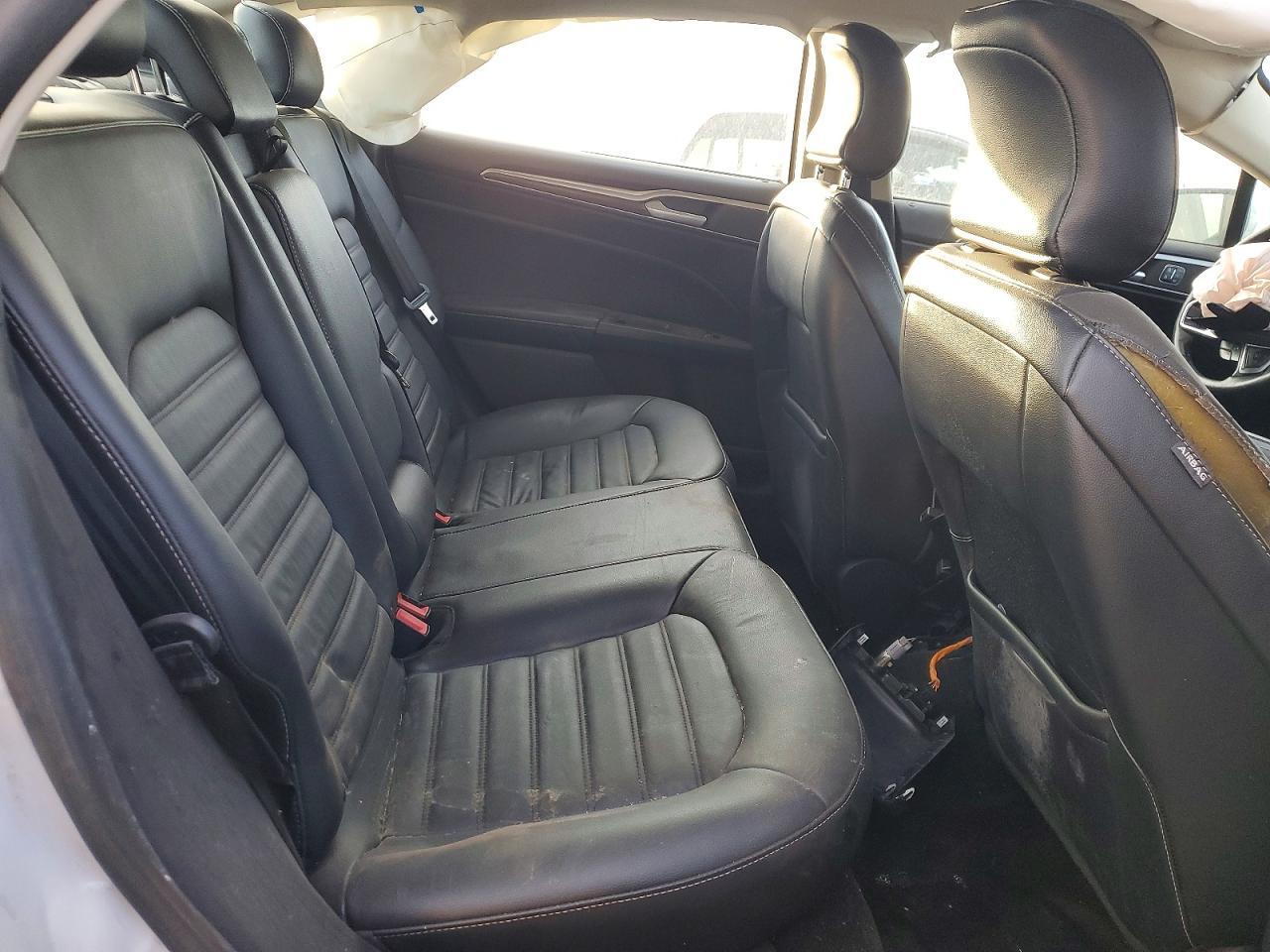 2018 Ford Fusion se Hybrid