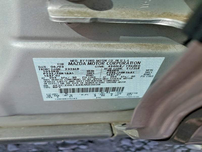 2004 Mazda Tribute es