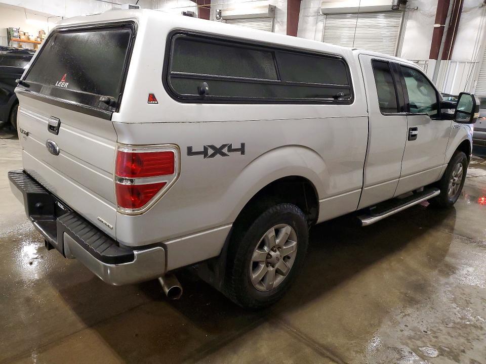 2013 Ford F150 Super cab