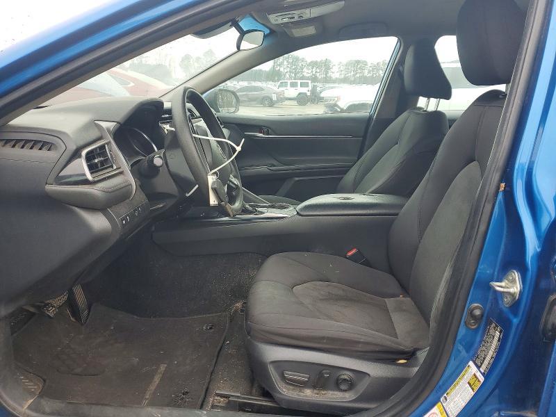 2019 Toyota Camry le