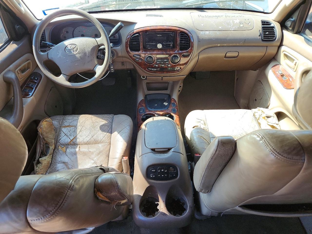 2003 Toyota Sequoia SR5