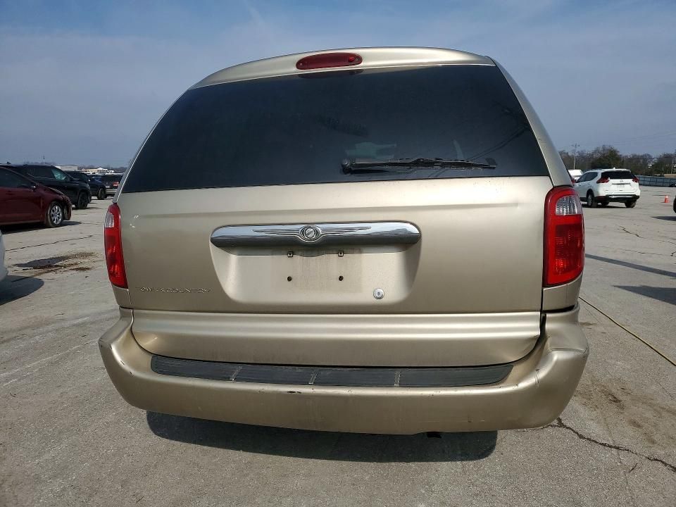 2003 Chrysler Town & Country