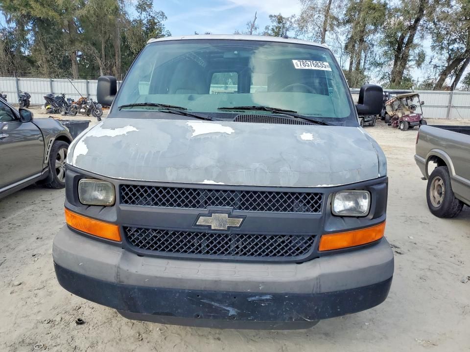 2013 Chevrolet Express G2500