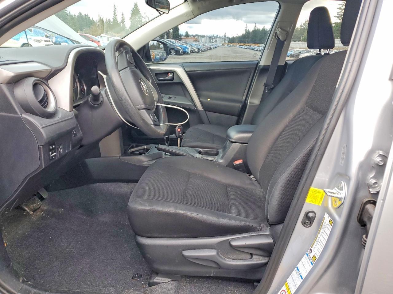 2016 Toyota Rav4 le