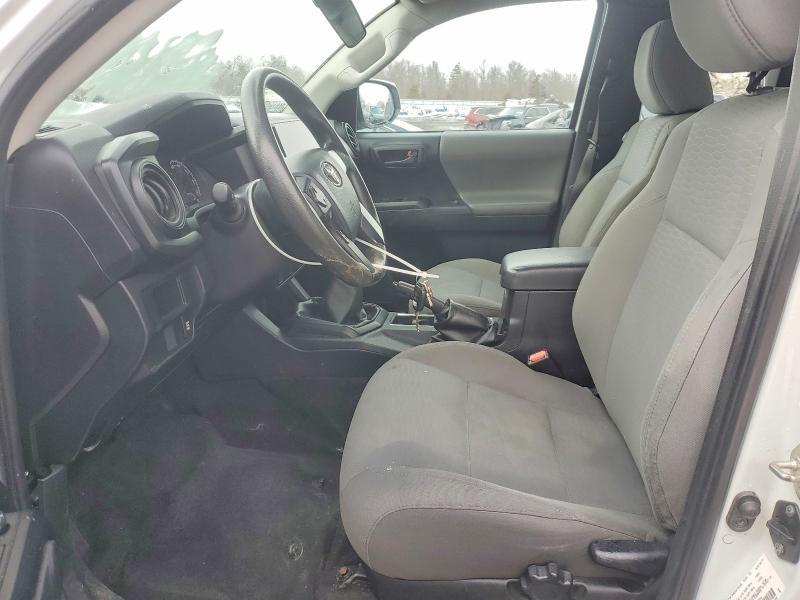 2017 Toyota Tacoma SR