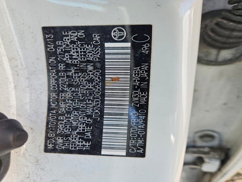 2013 Toyota Prius Three