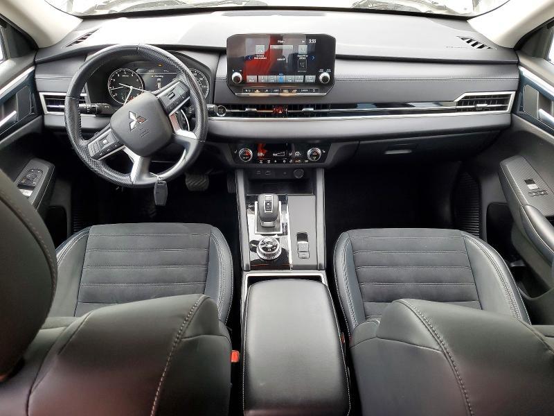 2022 Mitsubishi Outlander se