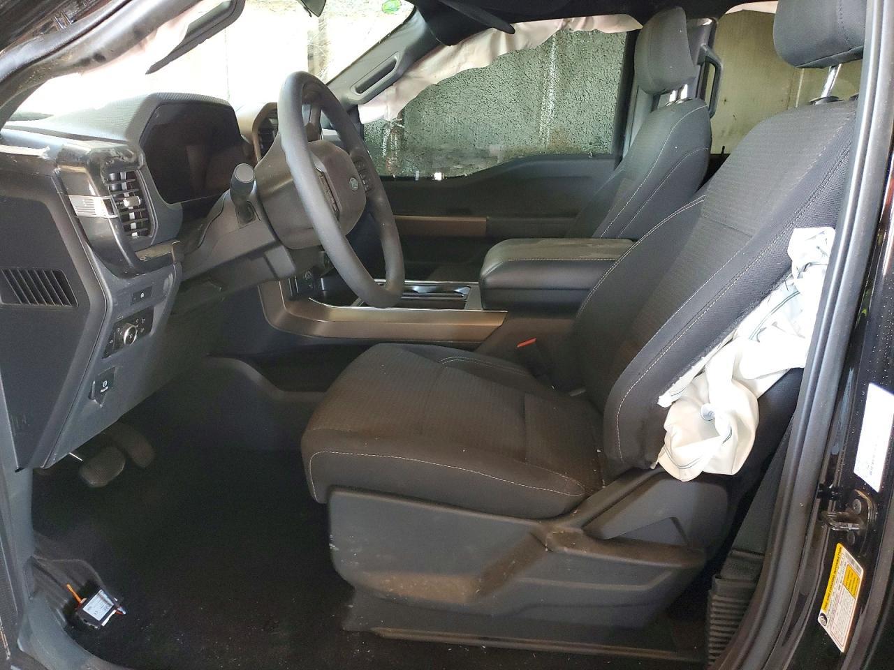 2025 Ford F150 STX