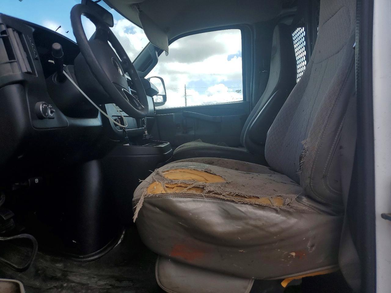 2016 GMC Savana G2500
