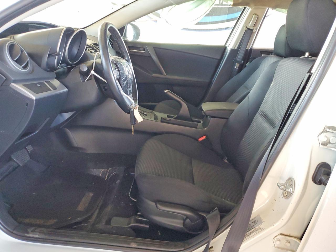 2012 Mazda 3 I