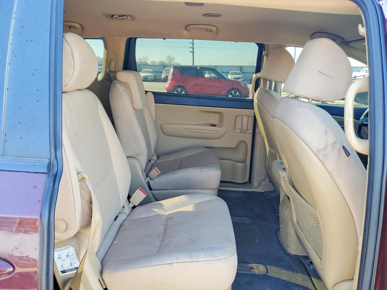 2016 KIA Sedona lx